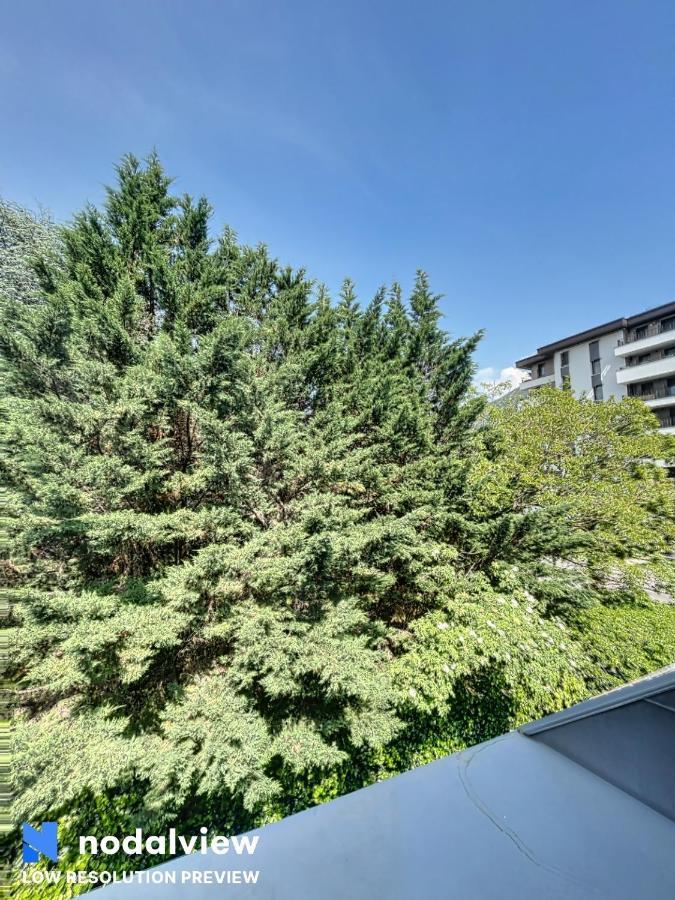 Magnifique T1 Bis Triangle D Or - Parking - Wifi Apartment Annecy Luaran gambar